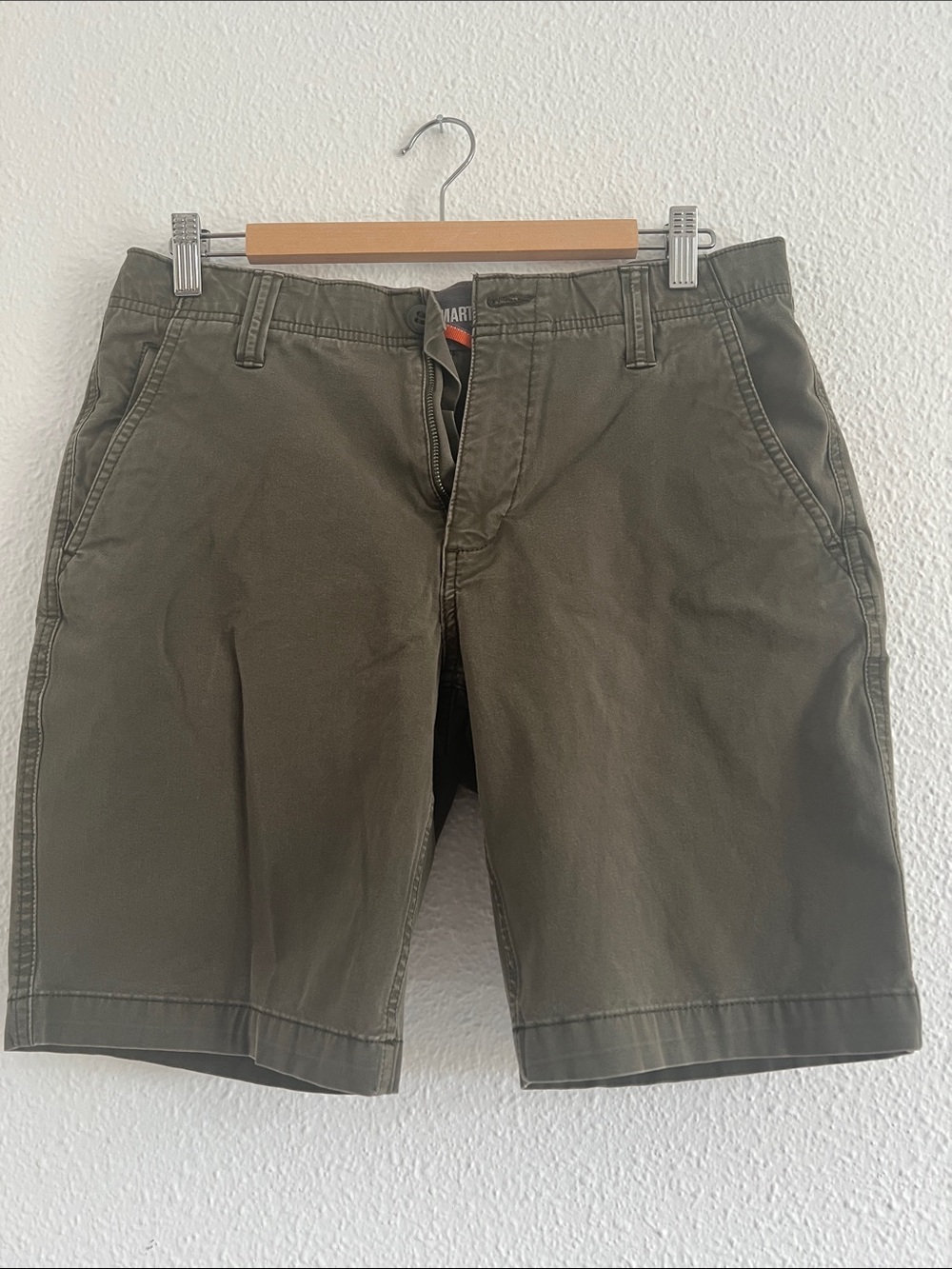 Dockers Olive Utility Flat-Front Men's Shorts